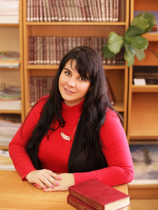 Кущак Ирина Степановна.