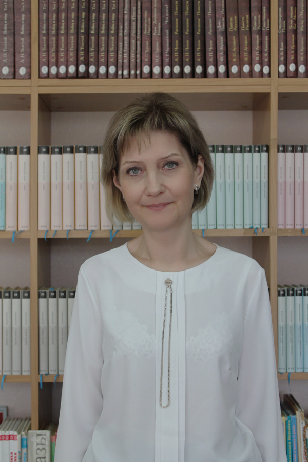 Сарапульцева Светлана Анатольевна.